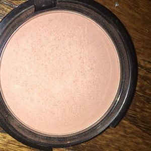 NYX Matte Bronzer In Light 01